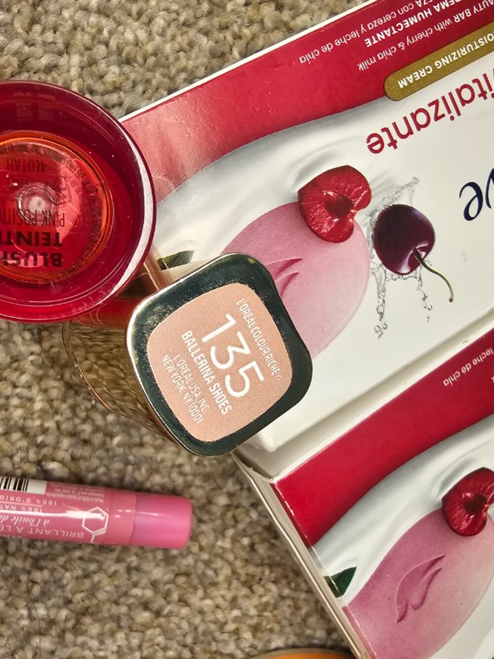 Beauty bundle - Picture 3 of 3